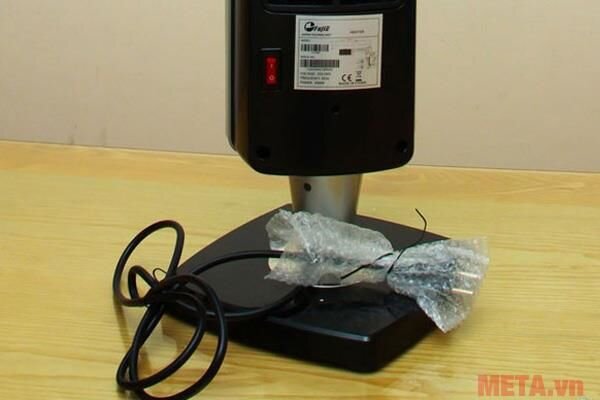 Quạt sưởi Ceramic để sàn FujiE CH-2000