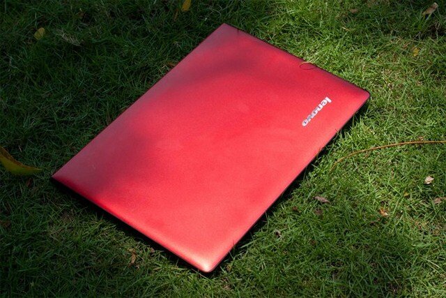 Laptop Lenovo U4170 i3 4030U/4GB/500GB/Win8.1