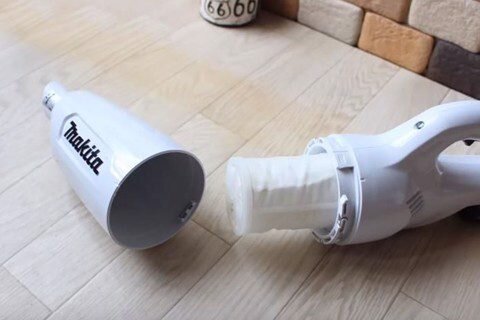 Máy hút bụi pin 12V Makita CL106FDWY