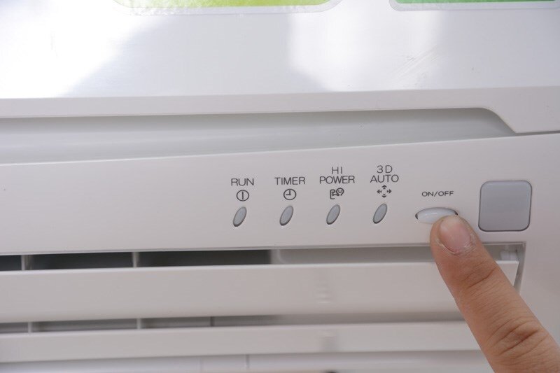 Điều hòa Mitsubishi 12000 BTU 1 chiều Inverter SRK/SRC13YL-S5