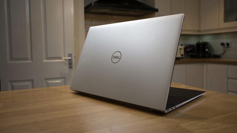 Dell XPS 17 9700 có ngoại hình đẳng cấp, sang trọng (Ảnh: Techadvisor).
