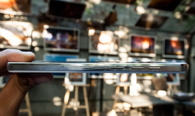 Điện thoại Pantech V955