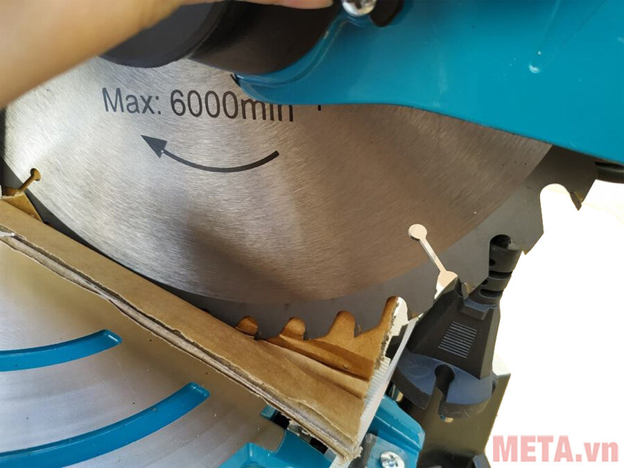 Máy cắt nhôm Classic CLA 105A Máy cắt nhôm Classic CLA 105A