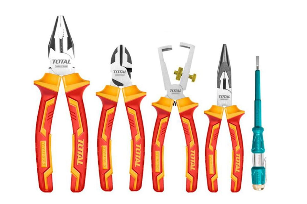 Bộ 5 công cụ cầm tay cách điện Total THKTV02P051