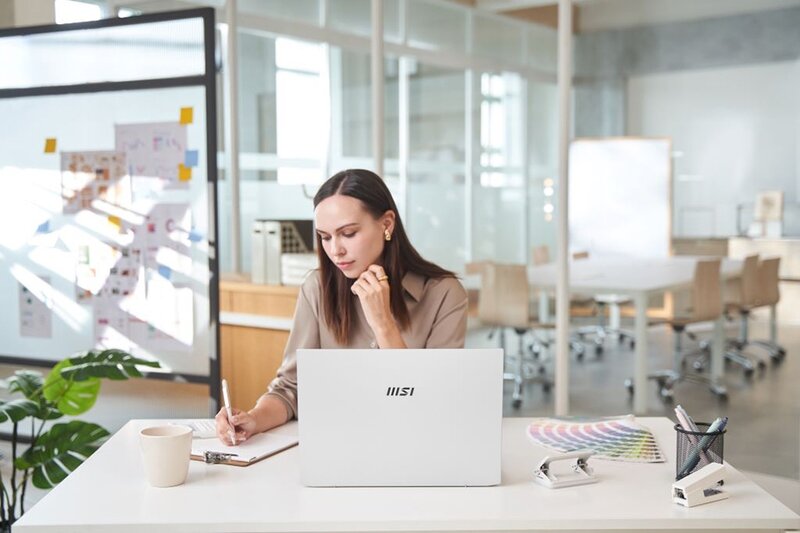 Âm thanh sống động