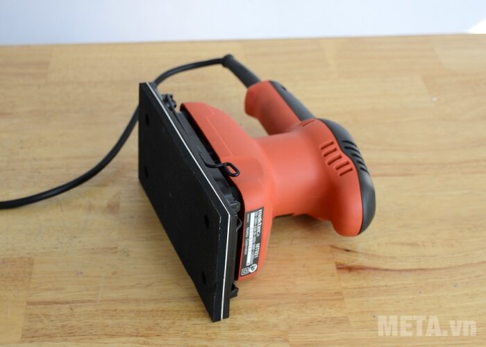 Máy chà nhám rung Maktec MT921