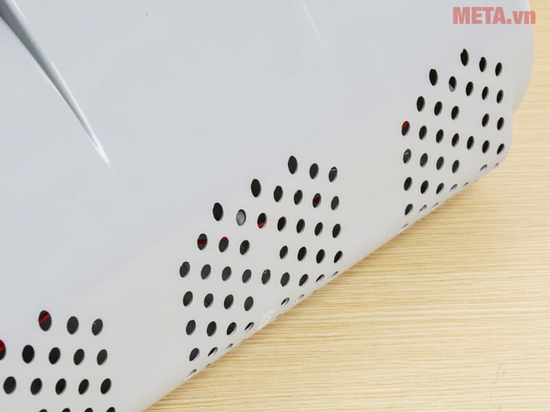 Mặt sau của đèn sưởi H&E Cook HE03D H&E Cook HE03D