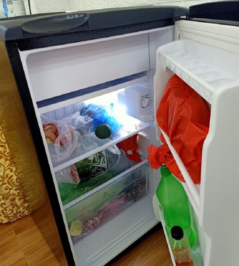 Tủ lạnh Aqua AQR-D99FA (BS) 90 lít