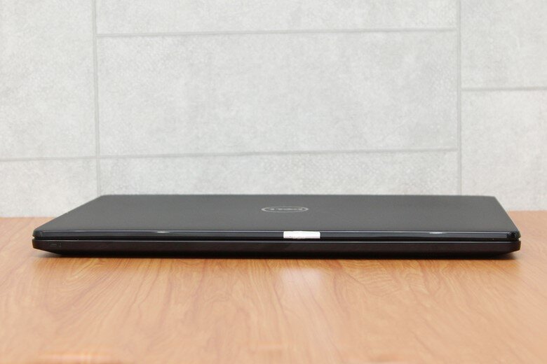 Dell Inspiron 3558 i5 5200U/4GB/500GB/2GB 820M/Win10 Dell Inspiron 3558 i5 5200U/4GB/500GB/2GB 820M/Win10