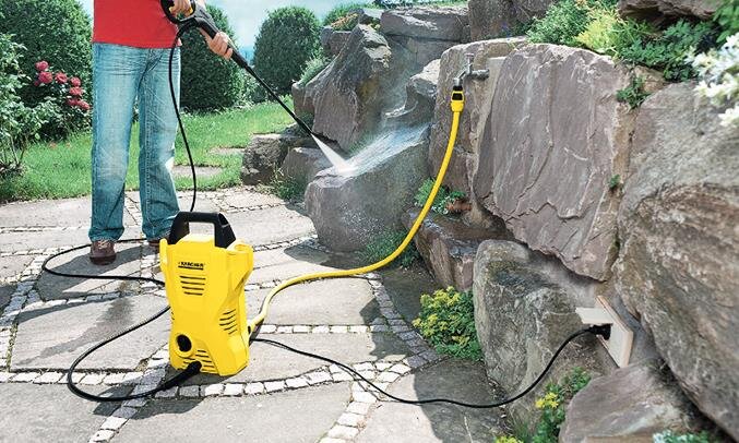 Máy phun rửa áp lực cao Karcher K 2 Compact *EU