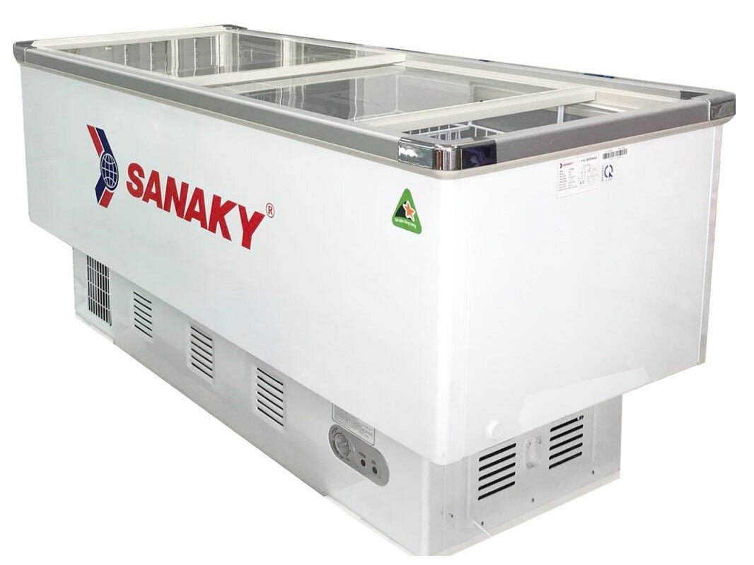 Tủ đông VH 999K có bảng điều khiển cơ dạng núm vặn