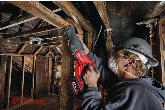 Thân máy cưa kiếm Milwaukee M18 FSX-0C (Chưa bao gồm pin)