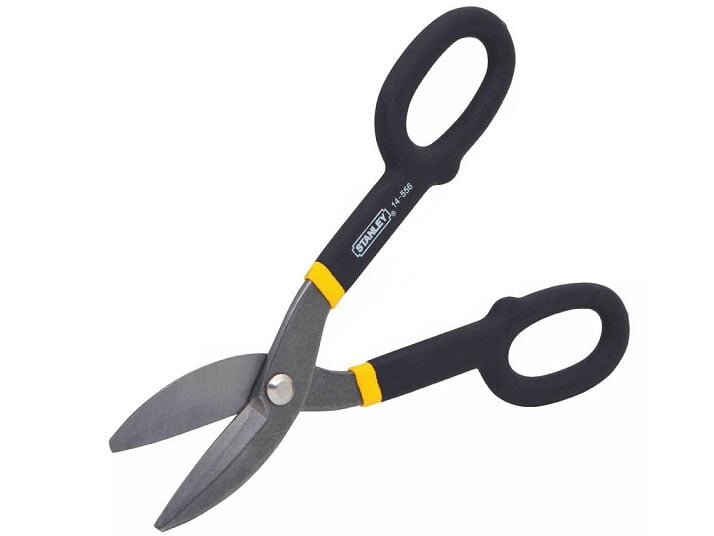 Stanley 14-556-22 có mũi kéo làm từ thép hợp kim cứng Stanley 14-556-22