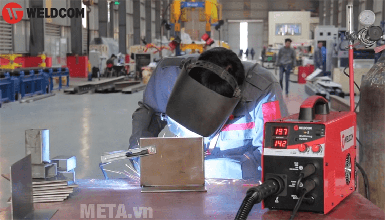 Máy hàn MIG không dùng khí Multimag Weldcom V2000