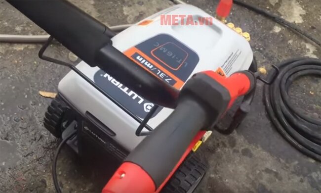 Máy phun rửa cao áp bán chuyên nghiệp Lutian LT-16MC
