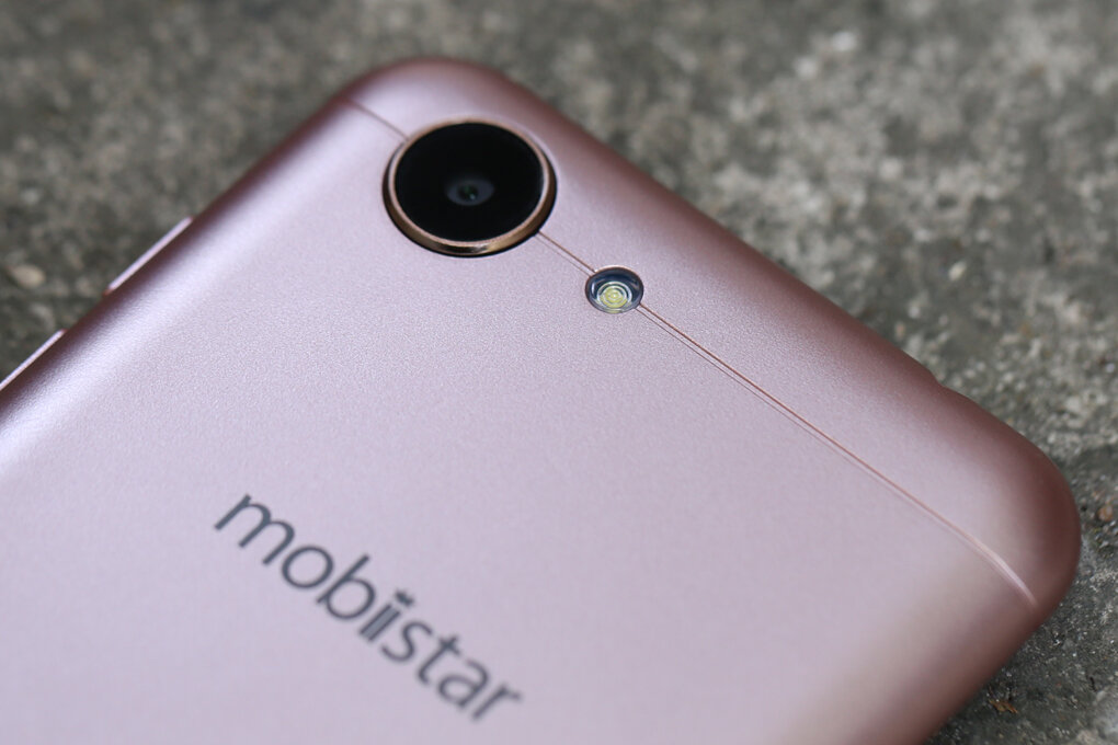 Điện thoại Mobiistar Lai Yuna 1