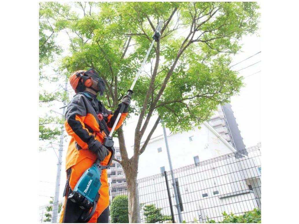 Máy cưa cành trên cao dùng pin Makita DUA300ZB  Máy cưa cành trên cao dùng pin Makita DUA300ZB