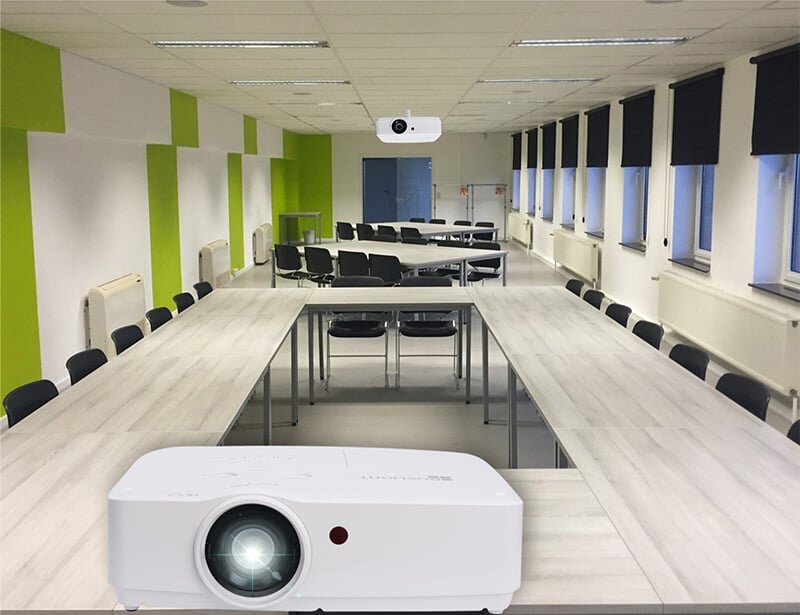 Máy chiếu Full HD Boxlight