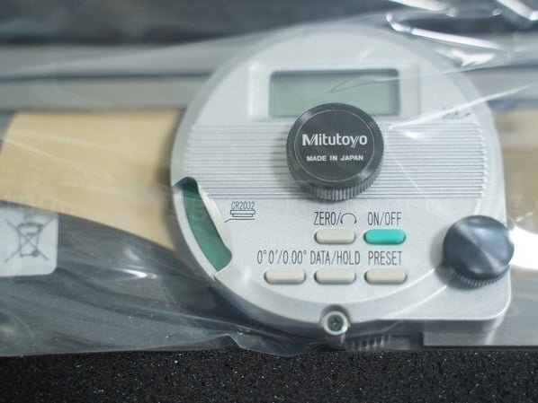 Thước đo góc có màn hình LCD Thước đo góc điện tử