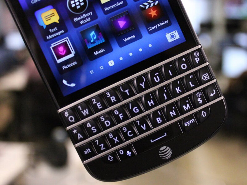 Điện thoại BlackBerry Q10