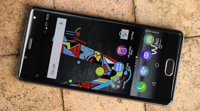 Điện thoại Wiko U Feel