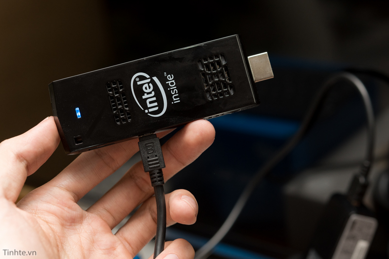 Máy tính tí hon Intel BOXSTCK1A32WFC Win8.1 (Computer Stick)