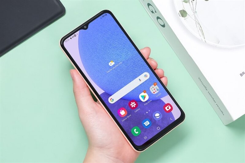 Điện thoại Samsung Galaxy A23 4GB/128GB