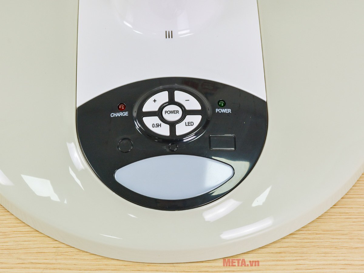 Quạt tích điện