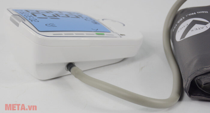 Máy đo huyết áp bắp tay Beurer BM47