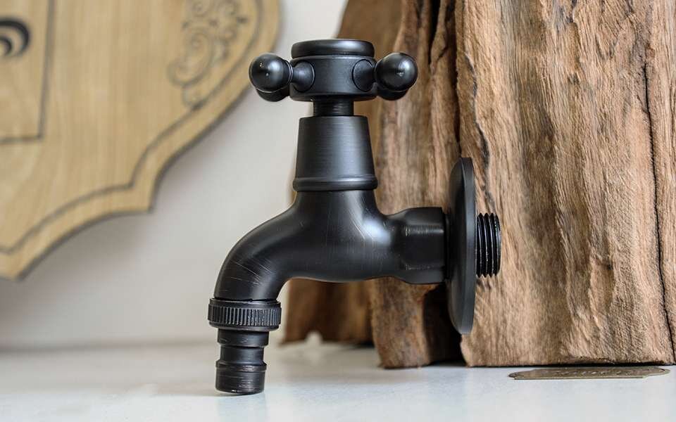 Vòi hồ nước lạnh bằng đồng Kanly GCT01N