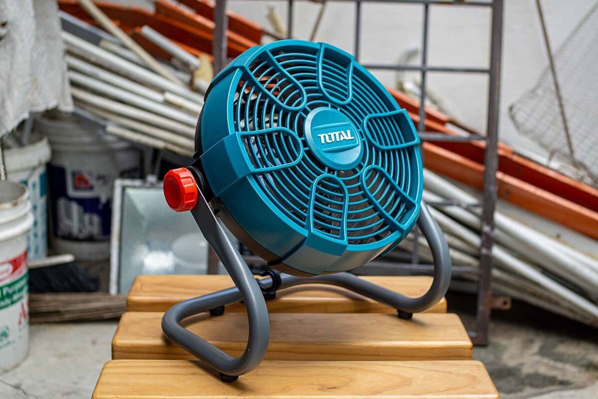 Quạt pin 20V Total TFALI2002