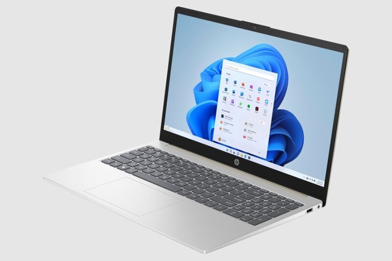 HP 15-fd0305TU A2NL6PA (3)