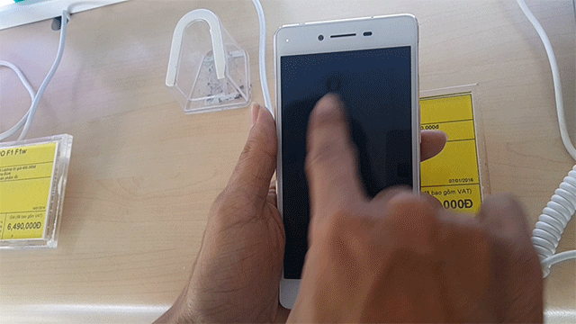 Điện thoại OPPO R7 Lite