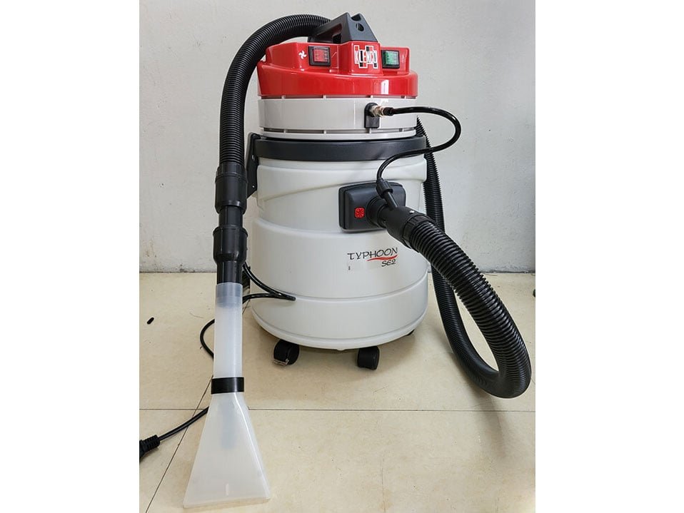 Máy giặt thảm phun hút Typhoon SE2 Máy giặt thảm phun hút Typhoon SE2