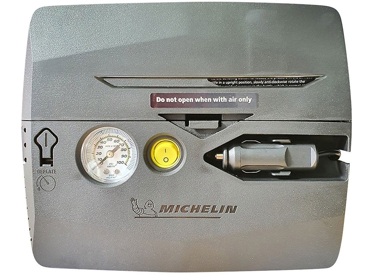 Máy bơm vá lốp xe