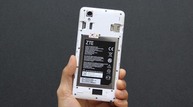 Điện thoại ZTE Blade D2