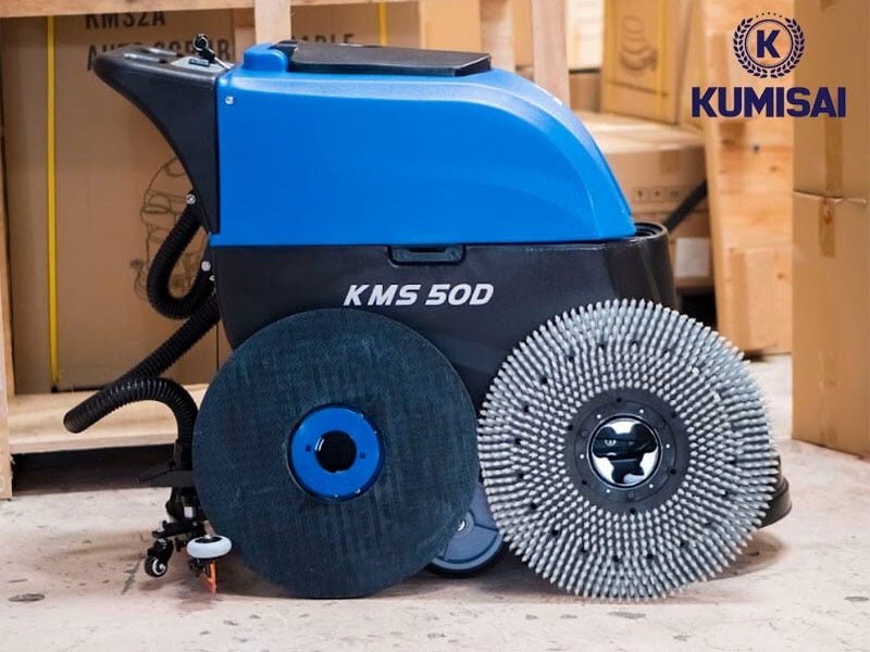 Máy chà sàn công nghiệp liên hợp Kumisai KMS-50D có đường kính bàn chà lớn
