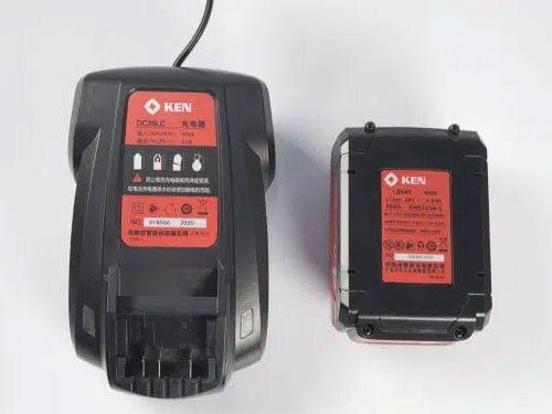 Máy mài góc dùng pin