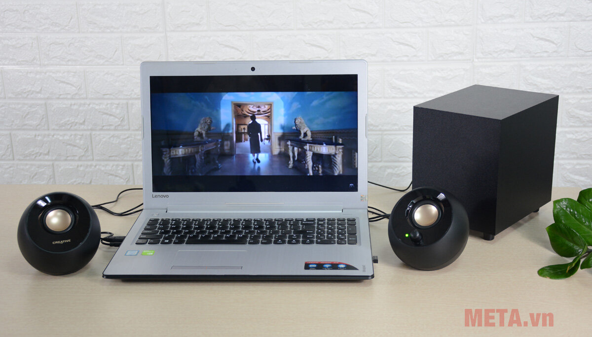 Loa Creative Pebble Plus 2.1 (Black)