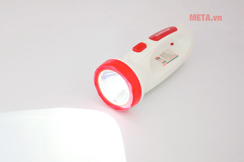 Đèn pin xách tay 2 chức năng Sunhouse SHE-8000