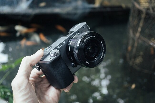 Máy Ảnh Sony Alpha A6000 (ILCE-6000) body   SEL50 F1.8 OSS (Xám)