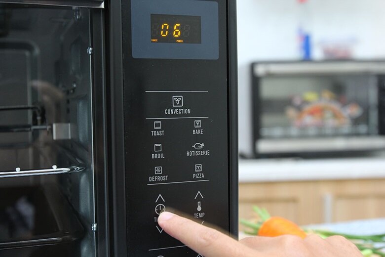 Lò nướng Electrolux EOT38DXB 38 lít Lò nướng Electrolux EOT38DXB 38 lít
