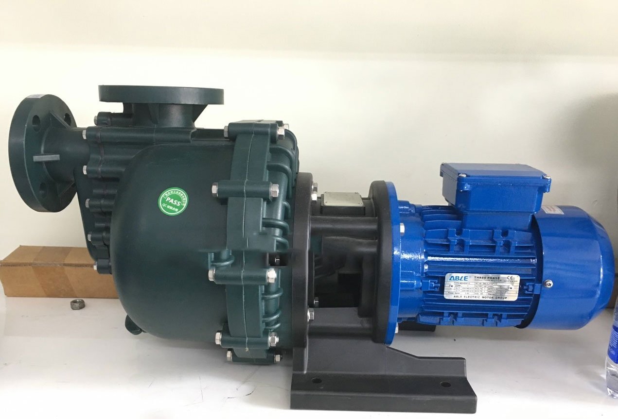 Máy bơm tự mồi Qeehua QHB-F-7507.52EAL-SSH Máy bơm tự mồi Qeehua QHB-F-7507.52EAL-SSH