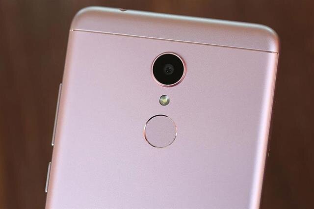 Điện thoại Xiaomi Redmi 5 32GB Gold