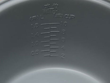 Cookin KCJ-07R có lòng nồi chống dính Cookin KCJ-07R