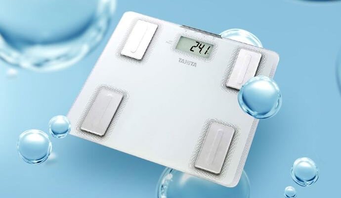 Cân sức khỏe điện tử Tanita UM-040