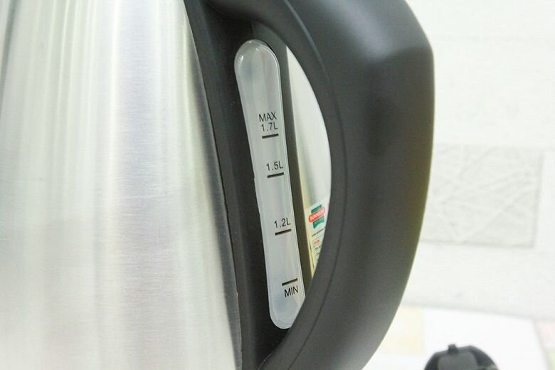 Bình siêu tốc Sunhouse SHD 1370 1.7 lít Bình siêu tốc Sunhouse SHD 1370 1.7 lít