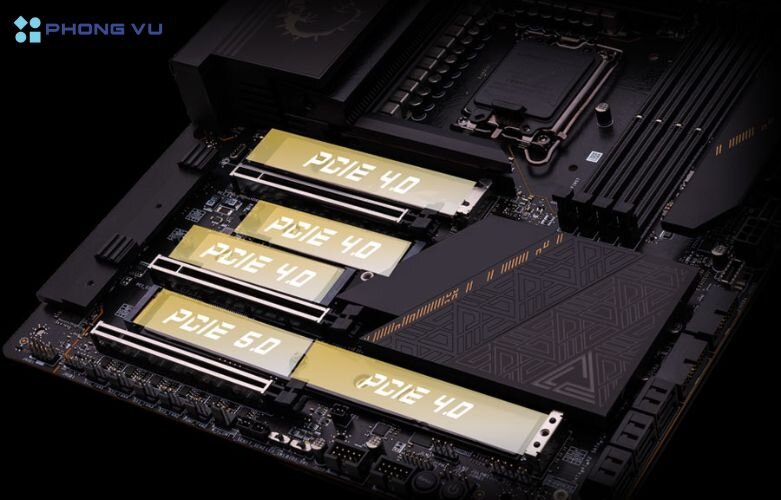 Mainboard được trang bị tới 5 khe M.2, bao gồm một khe PCIe 5.0 cho tốc độ đọc/ghi dữ liệu siêu nhanh