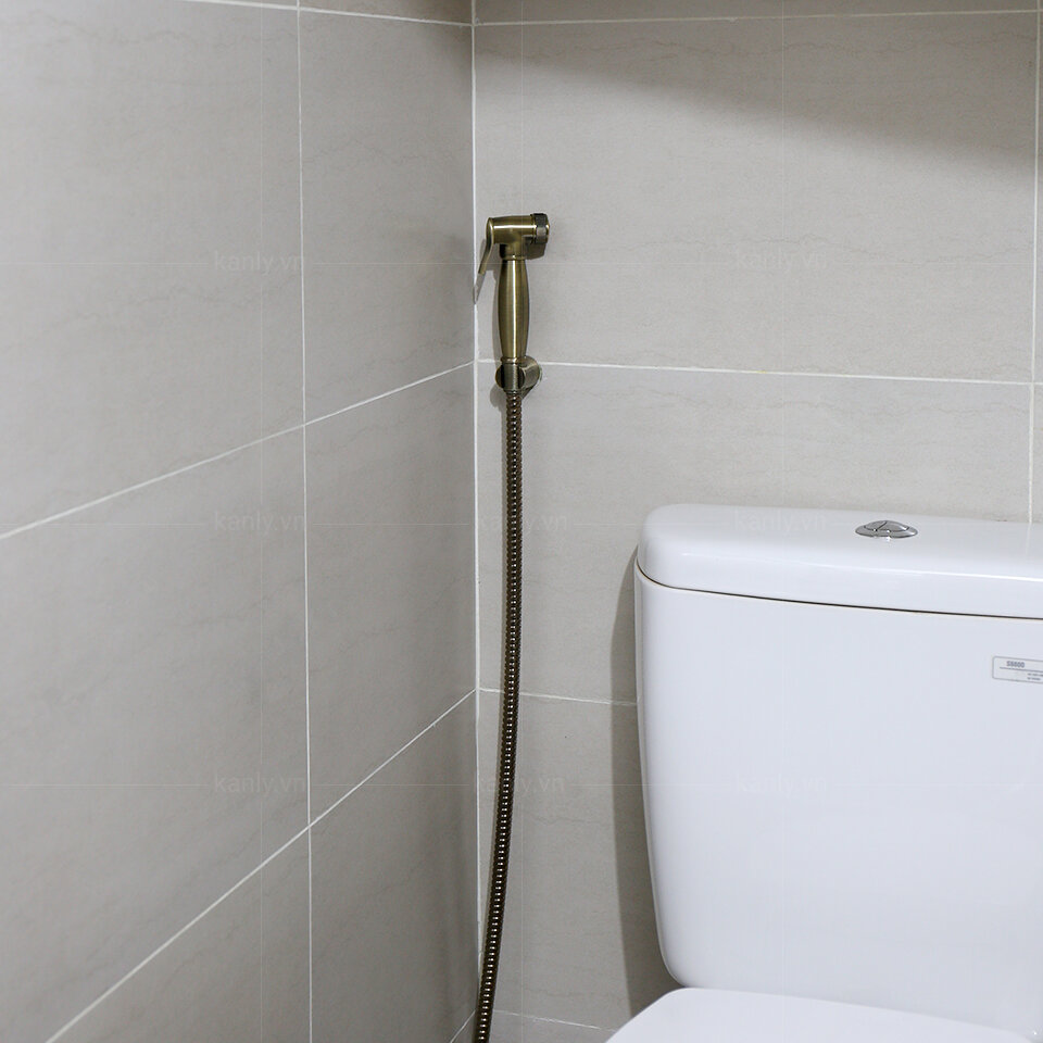 voi-xit-ve-sinh-bang-dong-kanly-gck22a