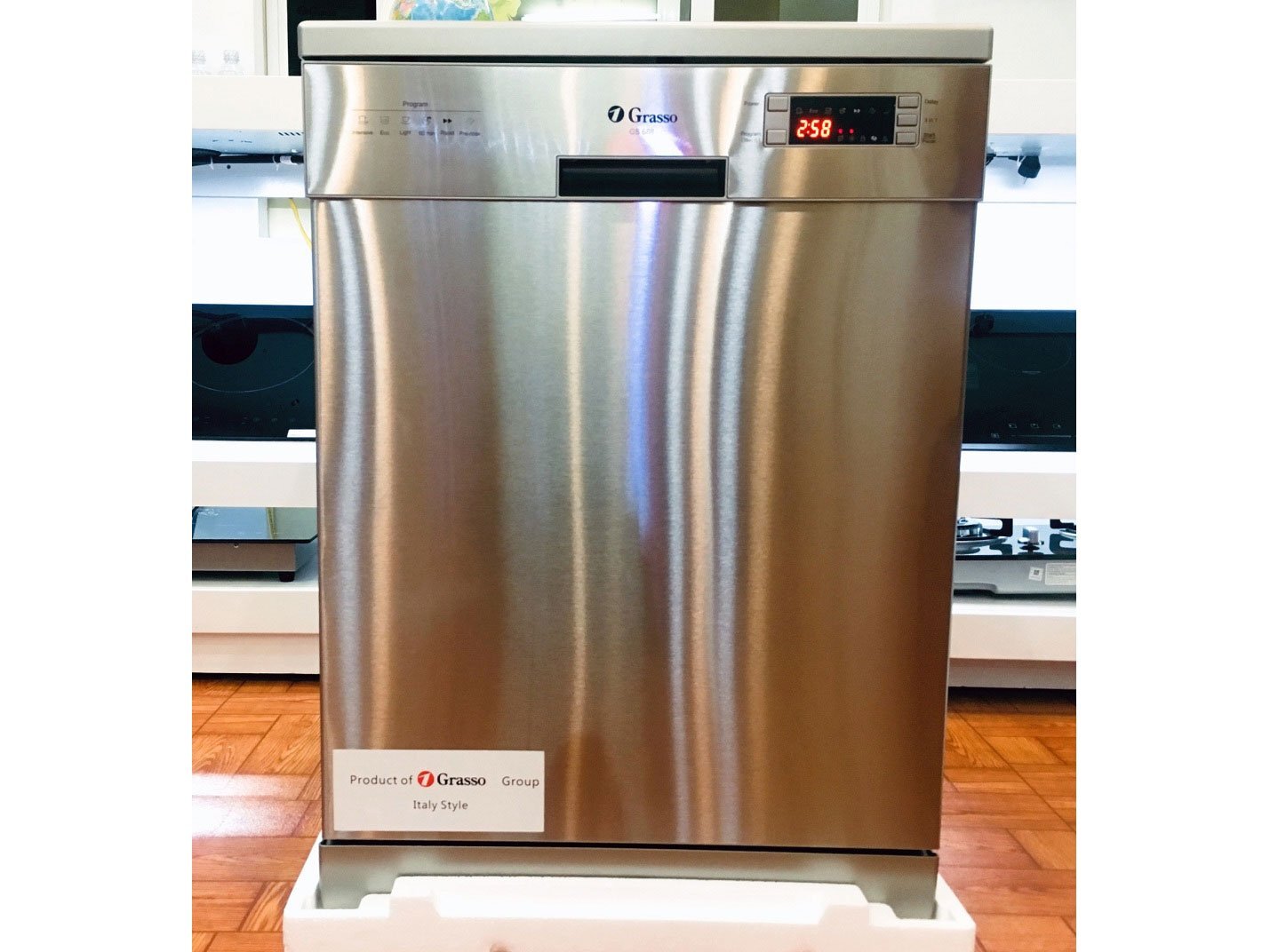 Máy rửa chén âm tủ Grasso GS-688